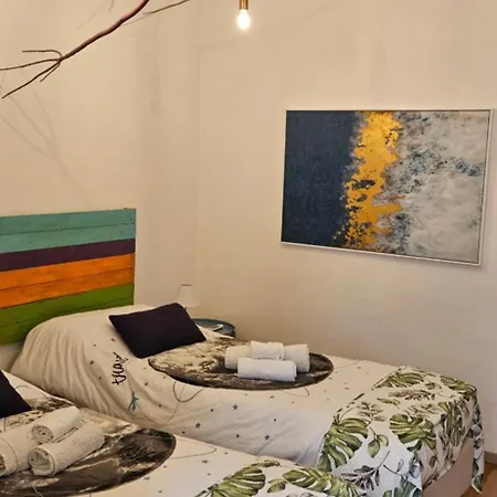 Large Near Politeama 2 Bathrooms Up To 8 Guests *